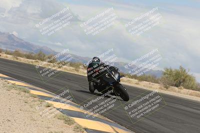 media/May-05-2025-Moto Forza (Mon) [[3c1838c5e5]]/2-B Group/Session 2 (Turn 7 Inside)/